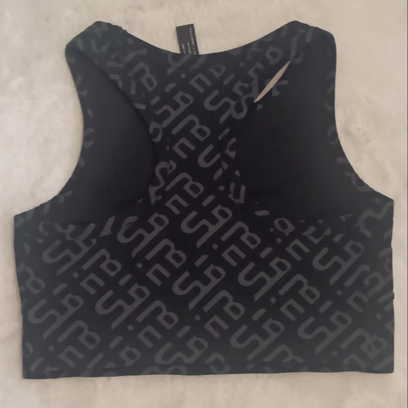 Halle Berry x Sweaty Betty Sports bra - Picture 4 of 4